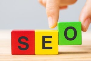 Images et SEO : comment utiliser Alt et Title ?