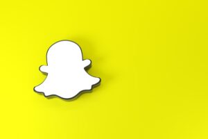 Comment les fonctionnalités de Snapchat + influencent-elles le comportement utilisateur ?
