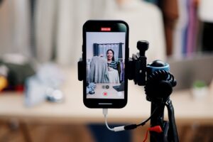 Comment faire un live sur TikTok : 9 erreurs de débutant à éviter !
