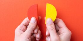 IA en graphisme vs banques d’images : le comparatif technique